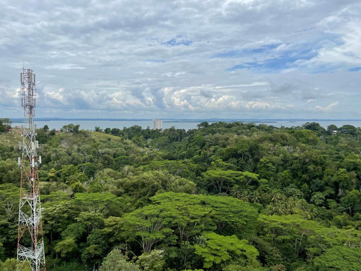 Sandakan Homestay Sea-Forest View Apartment 2R2B 海森雙景公寓 Zewnętrze zdjęcie