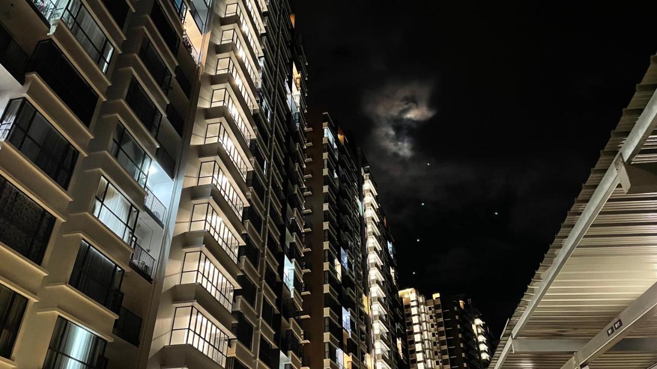 Sandakan Homestay Sea-Forest View Apartment 2R2B 海森雙景公寓 Zewnętrze zdjęcie